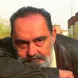 Carlos Aured - 墳墓裏升起的恐懼導演