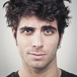 馬可·羅塞蒂 飾演 Lorenzo