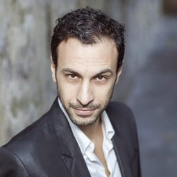 Dino Santoro - 西西里離奇綁架演員 飾演Chiodo