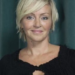 Lone van Roosendaal 飾演 Sylvia Maduro