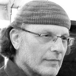 Simcha Jacobovici 飾演 Self