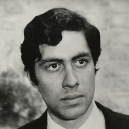 Salmaan Peerzada - The Horsemen演員 飾演Salih