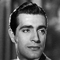 Antonio Casal 飾演 Nonell