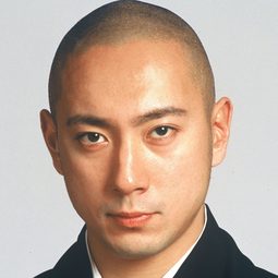 市川海老蔵  - 利休にたずねよ演員 飾演Sen no Rikyu