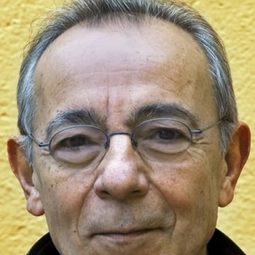 José Luis Gómez - 破碎的擁抱演員 飾演Ernesto Martel