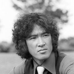 松田優作 - 機器羅曼死演員 飾演Kaze