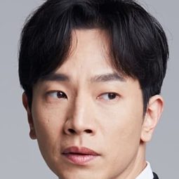 Kim Zio 飾演 Ohtani