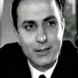 Ilias Stamatiou 飾演 Antonis Papadopoulos