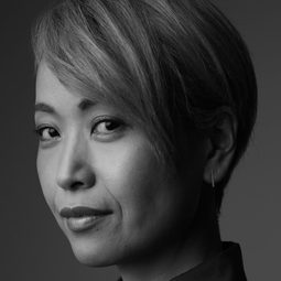 加藤有花 飾演 Teshigawara's Mother (voice)