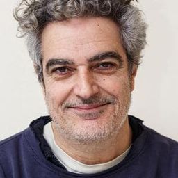 Danilo Nigrelli 飾演 Nunzio il massaro