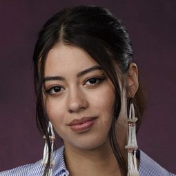 安柏·米桑德 - 陽光練習曲演員 飾演Candy Store Girl