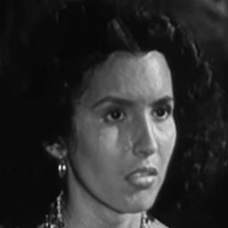 Pilar Del Rey - 雙妹奪郎記演員 飾演Rose