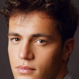 João Mota - 兩個救火的少年演員 飾演Marido da Cunhada