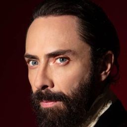 Jay de la Cueva 飾演 Mr. Wang (voice)