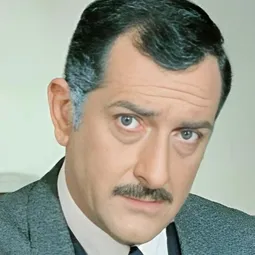 Riccardo Garrone 飾演 