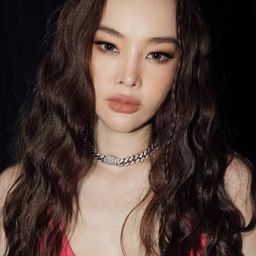 Pantipha Arunwattanachai 飾演 Arin