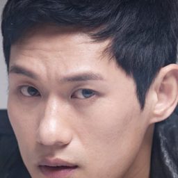 Moonhak Kim - 韓戲逼人演員 飾演Camera