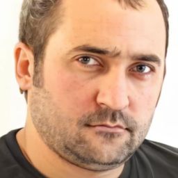 Yavuz Özata - 收費員之歌演員 飾演Afar Şoför 2