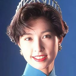 郭藹明 飾演 秦小虹