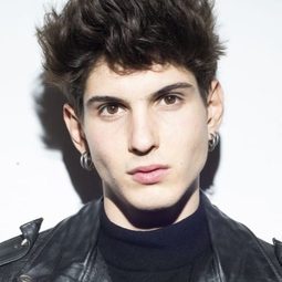 馬克索勒 飾演 Pedro