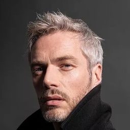 Benoît Maréchal - 我的教練我們的菜演員 飾演Bram