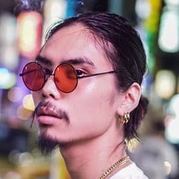 安田ユウ - 脳天パラダイス演員 飾演Satoshi