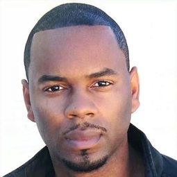 Vonn Harris - 謀殺説唱演員 飾演Amir