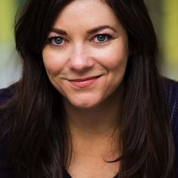 Catherine Glavicic - 伊人敢自強演員 飾演Miranda