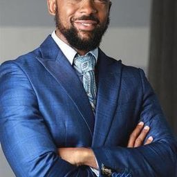 菲茲爾·馬克漢亞 飾演 Hack