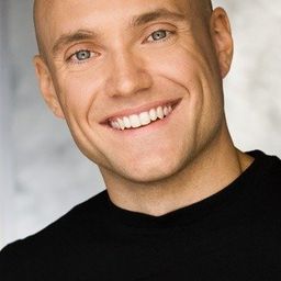 Declan Mulvey - TKO導演