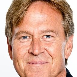 Brent Crawford - 甜心的報復演員 飾演David Grey