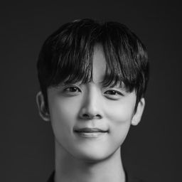 尹敬皓 飾演 Ji-sung