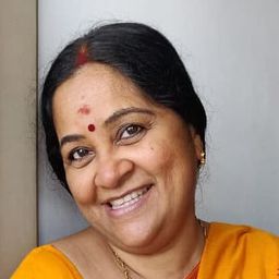 Neeraja Rajendran - 失婚大丈夫演員 飾演Sreedevi's mother