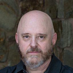 Andrew Blumenthal 飾演 Number 3