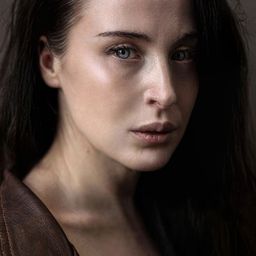 Rebecca Calienda 飾演 Twiggy