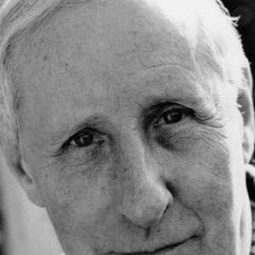 Philippe Dehesdin - One Woman or Two演員 飾演Academician