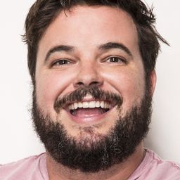 強·蓋博魯斯 飾演 Ortu