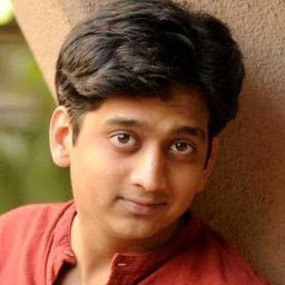 Amey Wagh 飾演 Nanu
