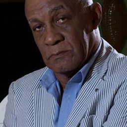 聖地亞高亞方素 飾演 Pedro