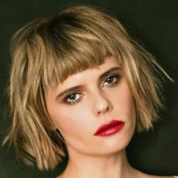 Annasofia Facello 飾演 