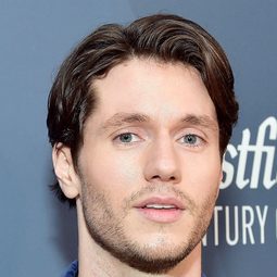 占士史高利 飾演 Remy