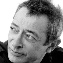 鮑里斯·魯伊斯 - 該死的上帝演員 飾演Eduardo