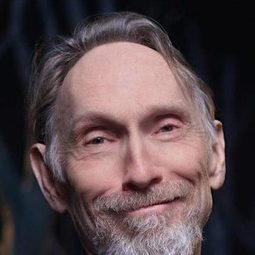 亨利·謝利克 飾演 Self