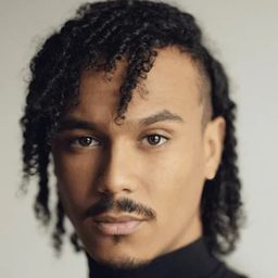 Andro Cowperthwaite 飾演 Jeremy