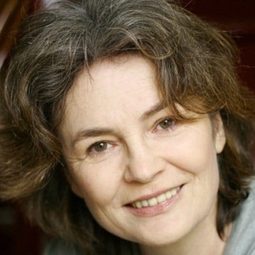 Michelle Goddet - 巴黎晚秋演員 飾演Madme Dune