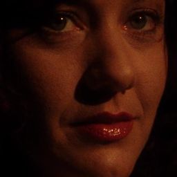 Wendy MacDonald 飾演 Verna Wheeler