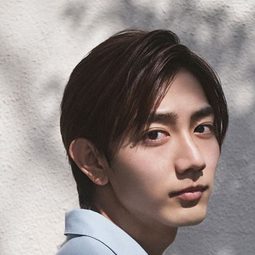 駒木根葵汰 飾演 Kaito Goshikida / Zenkaiser