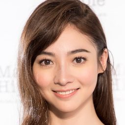 謝沛恩 飾演 Orlando