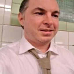 Bob Sabiston - 跳格2023：五道電影難題演員 飾演Self (segment 