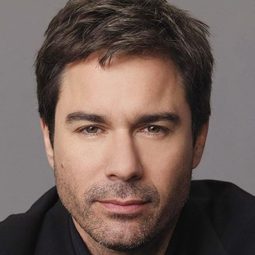 Eric McCormack - The Baltimore Waltz演員 飾演Carl